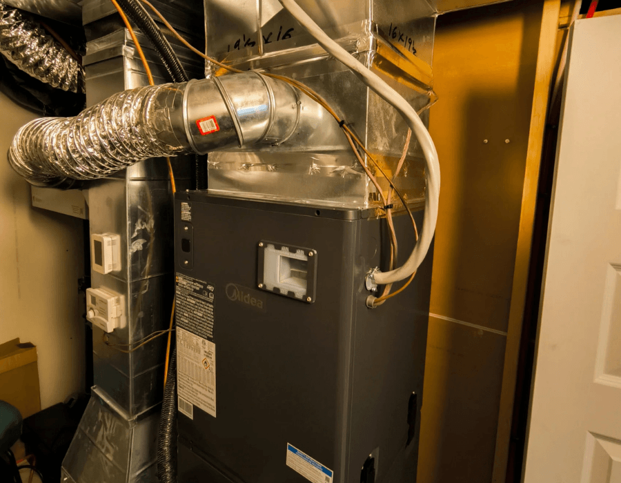 Installation conduits d'air et système de chauffage ventilation — JMR